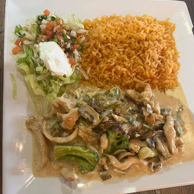 Pollo en Crema.